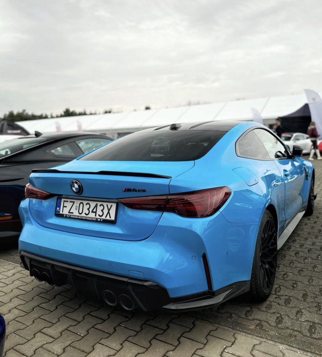 Car Pxrn tweet media