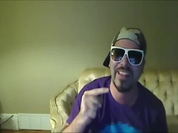 Hekman29's tweet photo. @plainrocktweets You should team up with @KEEMSTAR and make a podcast together https://t.co/1Ze6lXyOmk