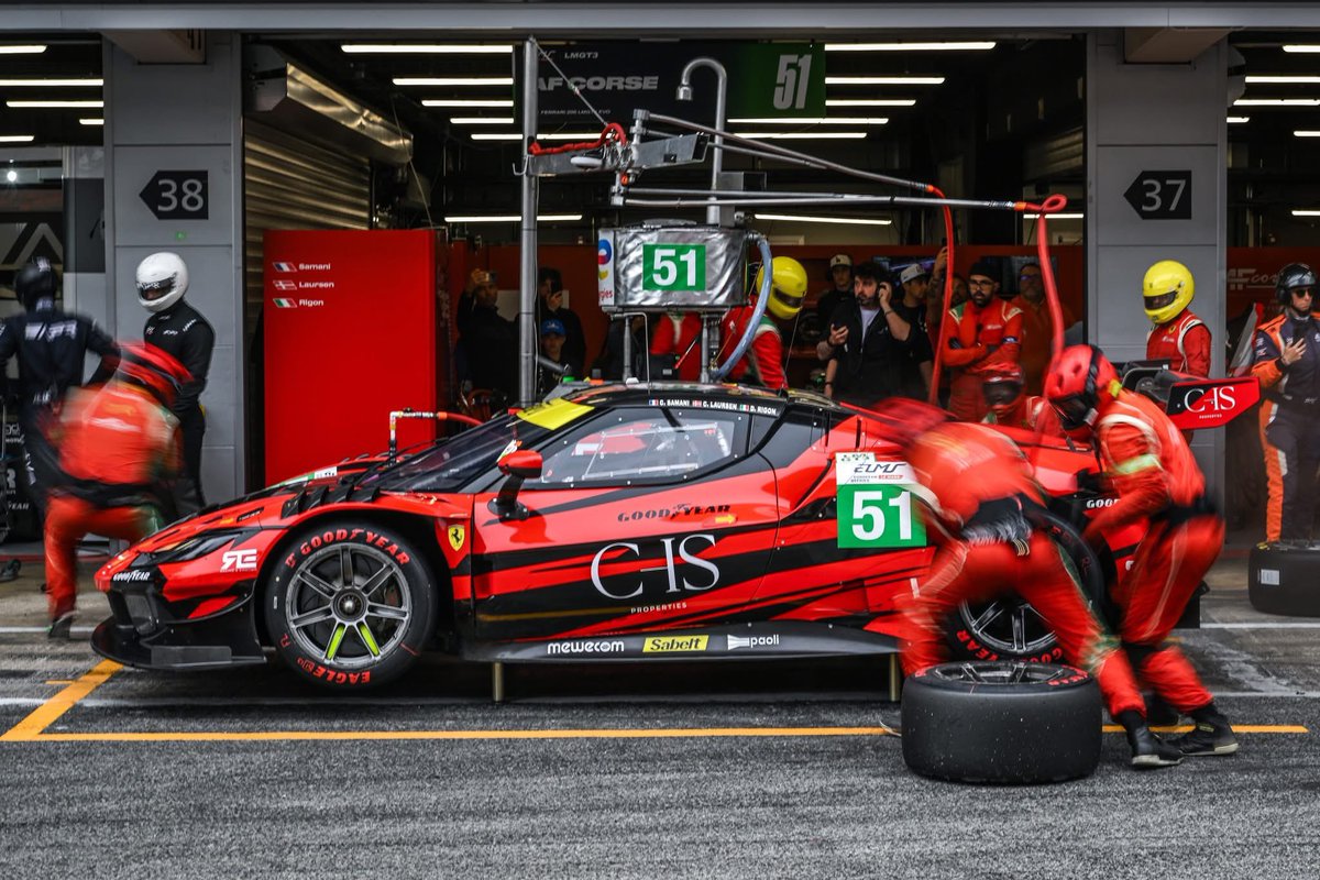 sfcluxembourg's tweet image. 🇫🇷 Une place sur le podium à Barcelone 🥉

🇬🇧 Podium success at Barcelona 🥉

#scuderia #ferrari #club #luxembourg #scuderiaferrari #scuderiaferrariclub #scuderiaferrariclubluxembourg
