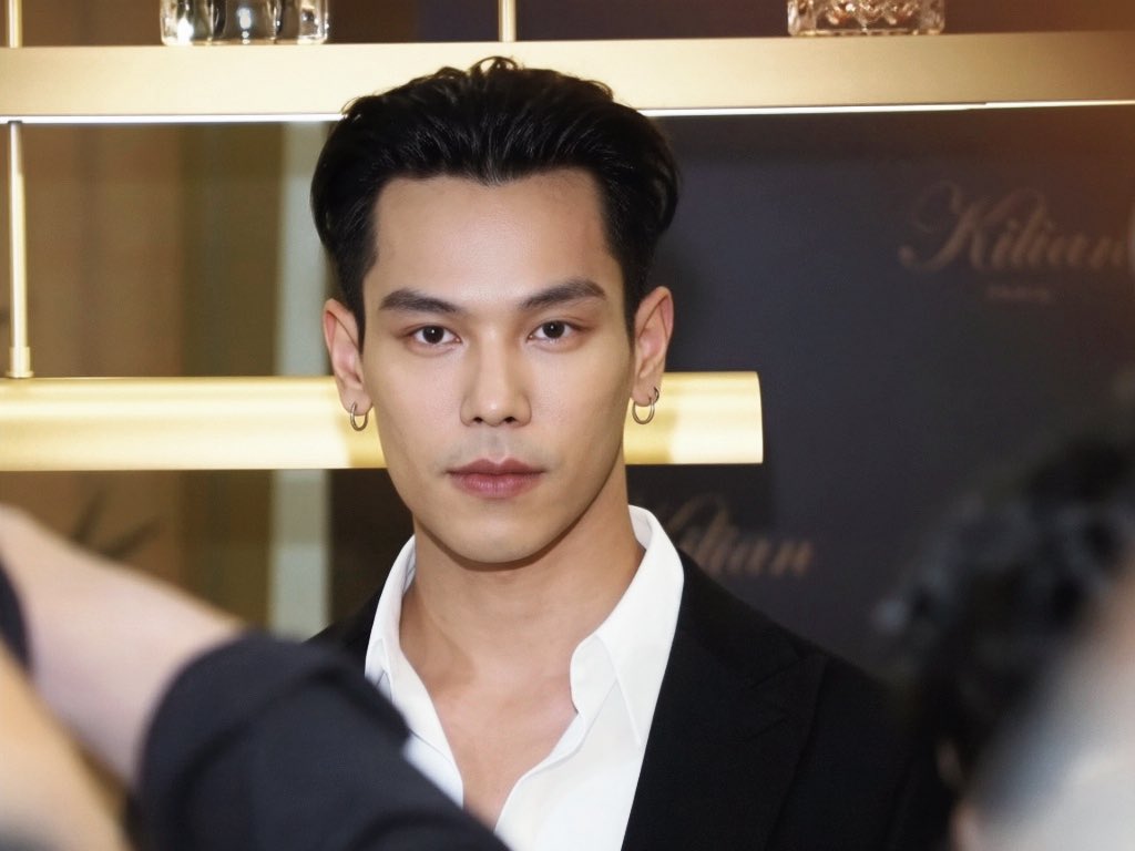 ジャブ tweet media