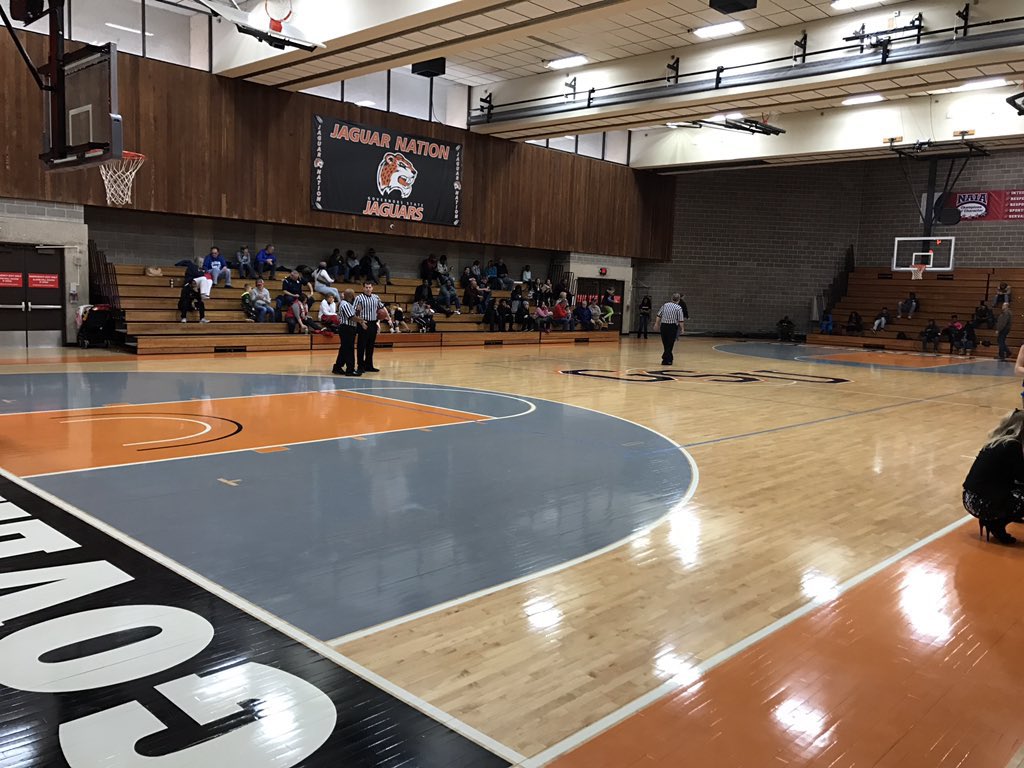 Cam_523's tweet photo. #AGTG After a great conversation and campus visit with Coach Bates and Coach Moore, I'm blessed to have received an offer from Governors state University https://t.co/WYXdimT8Gy