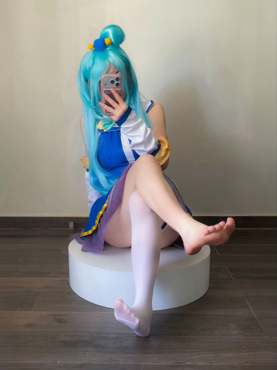 my aqua cosplay :D