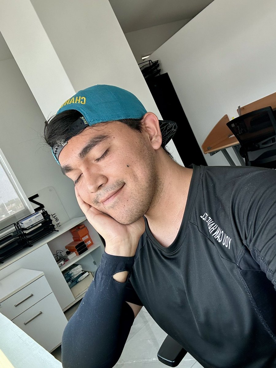 Andy_Nuñez tweet media