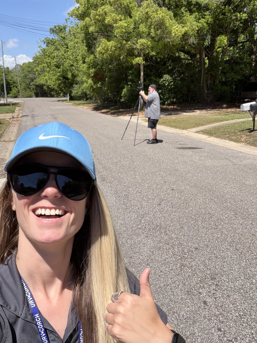 DSFPhoto's tweet image. You may see a new face around your listings 👀

Meet Daryl. He is out in the field and getting up to speed fast.

#DeepSouthFocusPhotography #RealEstateMarketing #RealtorLife #MobileAL #GulfCoastHomes