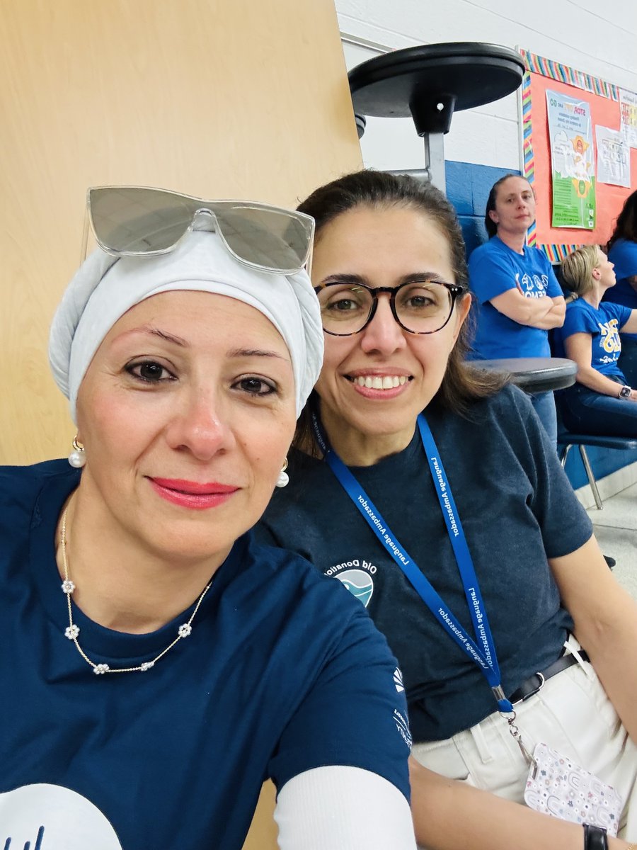 VBFACE1's tweet image. 🤩@RosemontEagles in conjunction with Community in Schools had their talent show on April 24, and they proved that Rosemont definitely has talent! VB FACE Language Ambassadors were on hand as well to interpret for parents. #communitypartnerships #languageaccess