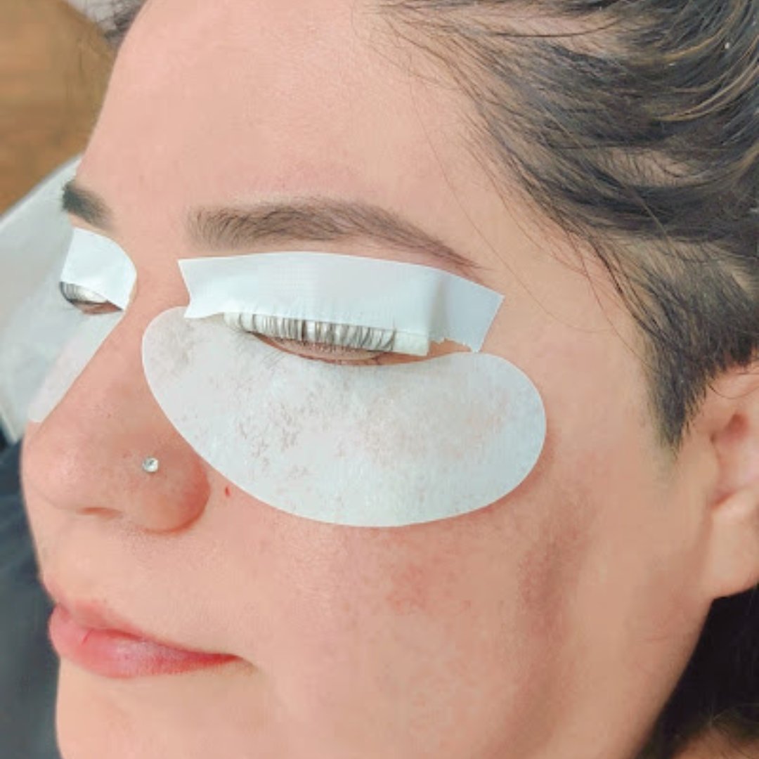 EyelashesR's tweet image. Looking for low-maintenance lashes with high impact? Our lash lift service is the answer. Enjoy naturally lifted lashes without extensions or mascara. Book today to wake up to beauty every morning! #LashLift
chicagoeyelashperm.com/lash-lift
