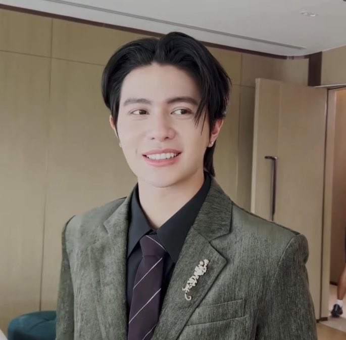 ^ྀི มอเอ ₂ tweet media