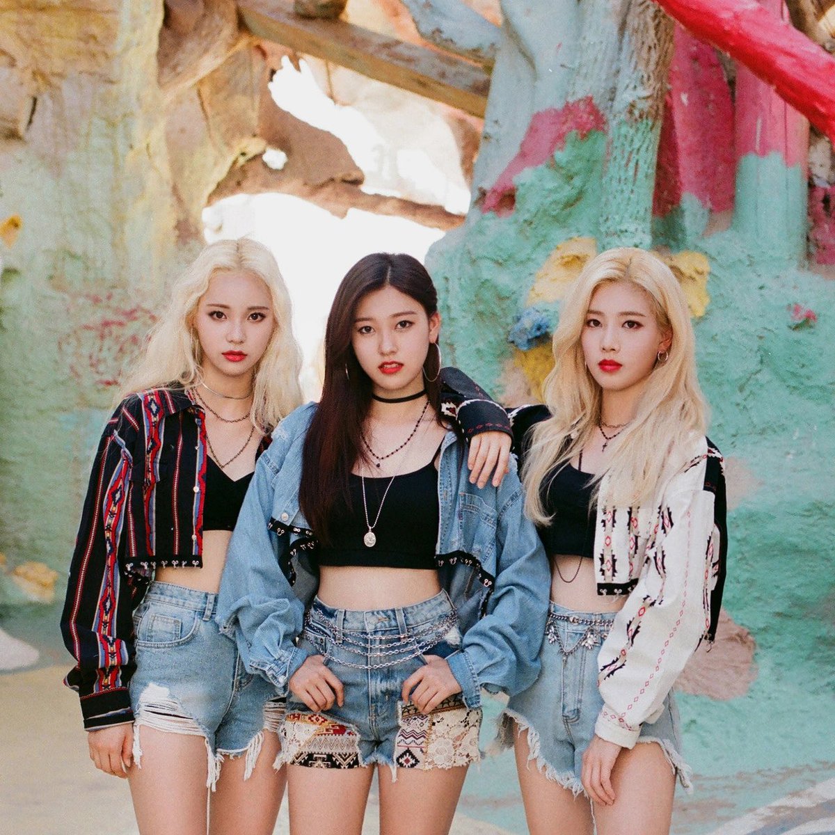 Maxoerry Loona4Eva 🍒 tweet media
