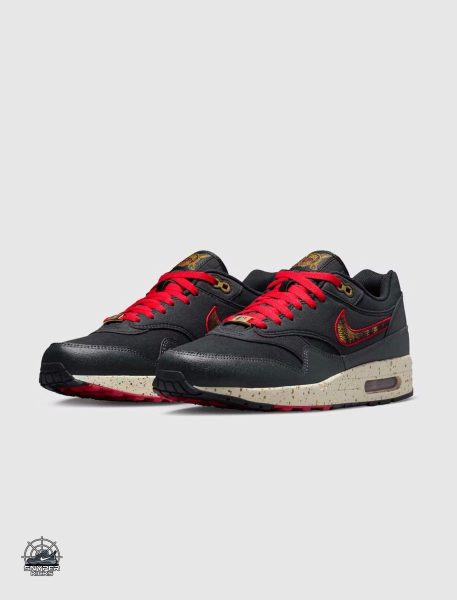SnyperKicks's tweet image. MLB x Nike Air Max 1 City Connect "Pittsburgh Pirates"
Colorway: Black/Gym Red/Coconut Milk
Style Number: 
Release Date: April 27, 2026
Price: $150
#AirMax #PittsburghPirates #nike #city