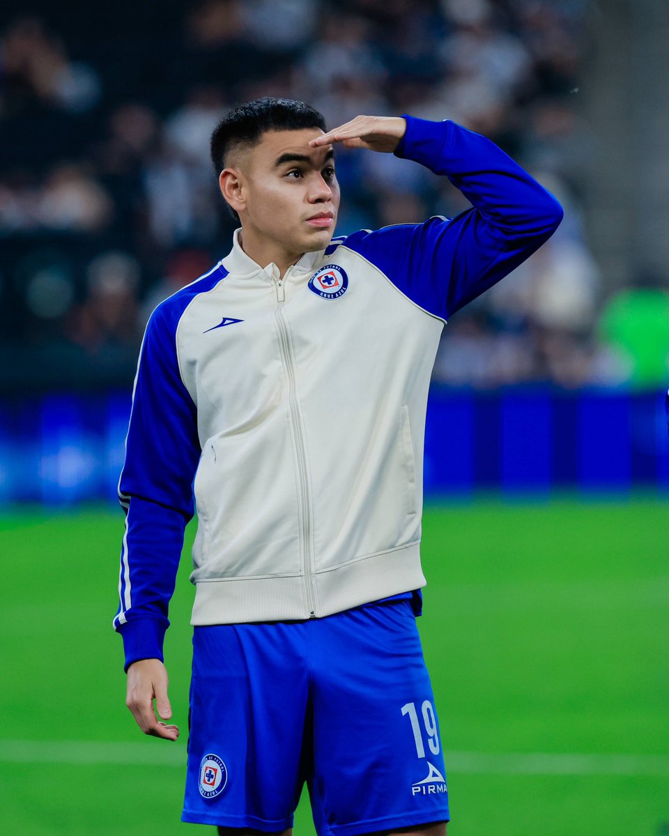 CAPITÁN 💙1️⃣9️⃣