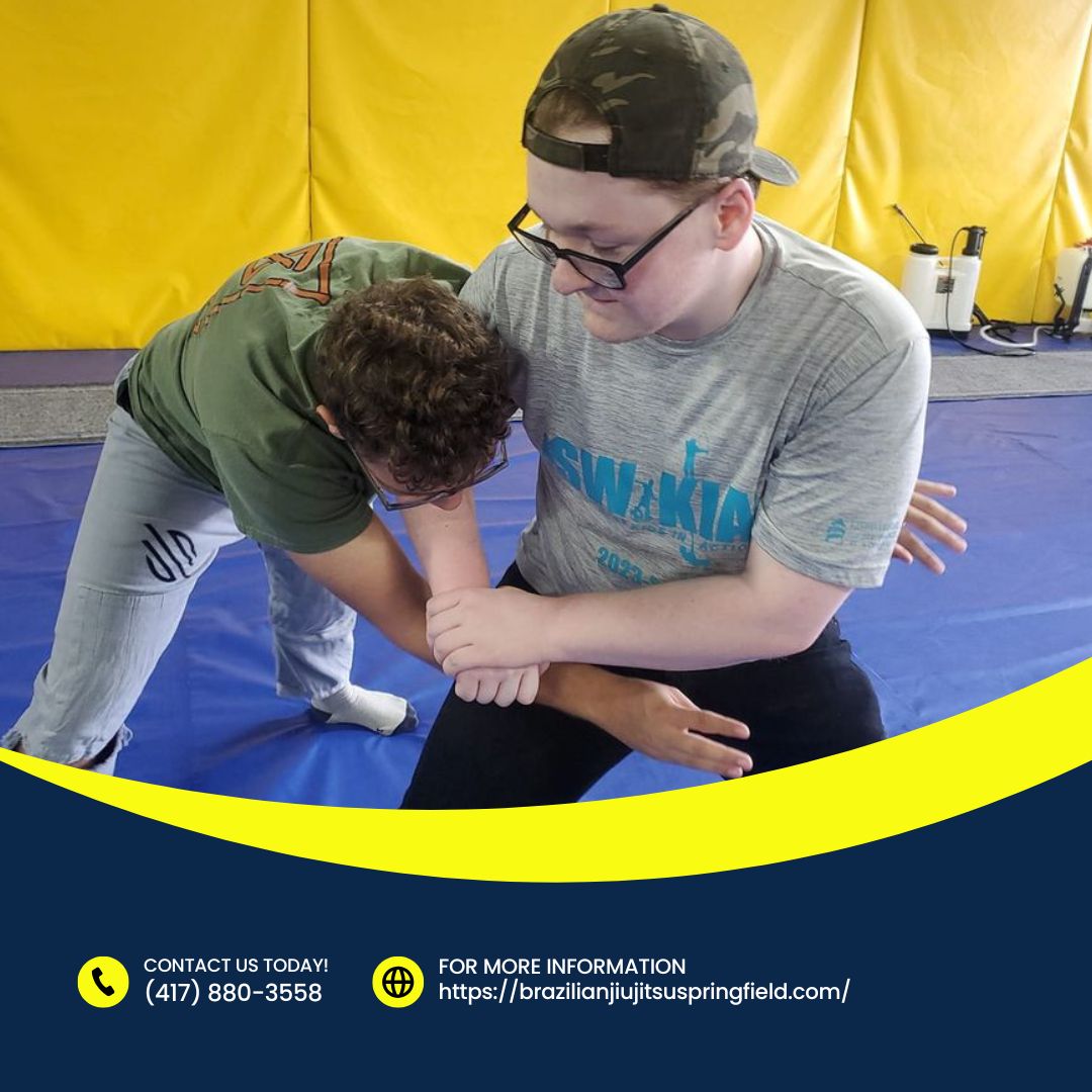 Takedowns and control define our wrestling training. We drill stance, level changes, and chain attacks to build strong fundamentals. Step onto the mat with us and elevate your grappling today.
#Wrestling
brazilianjiujitsuspringfield.com/contact