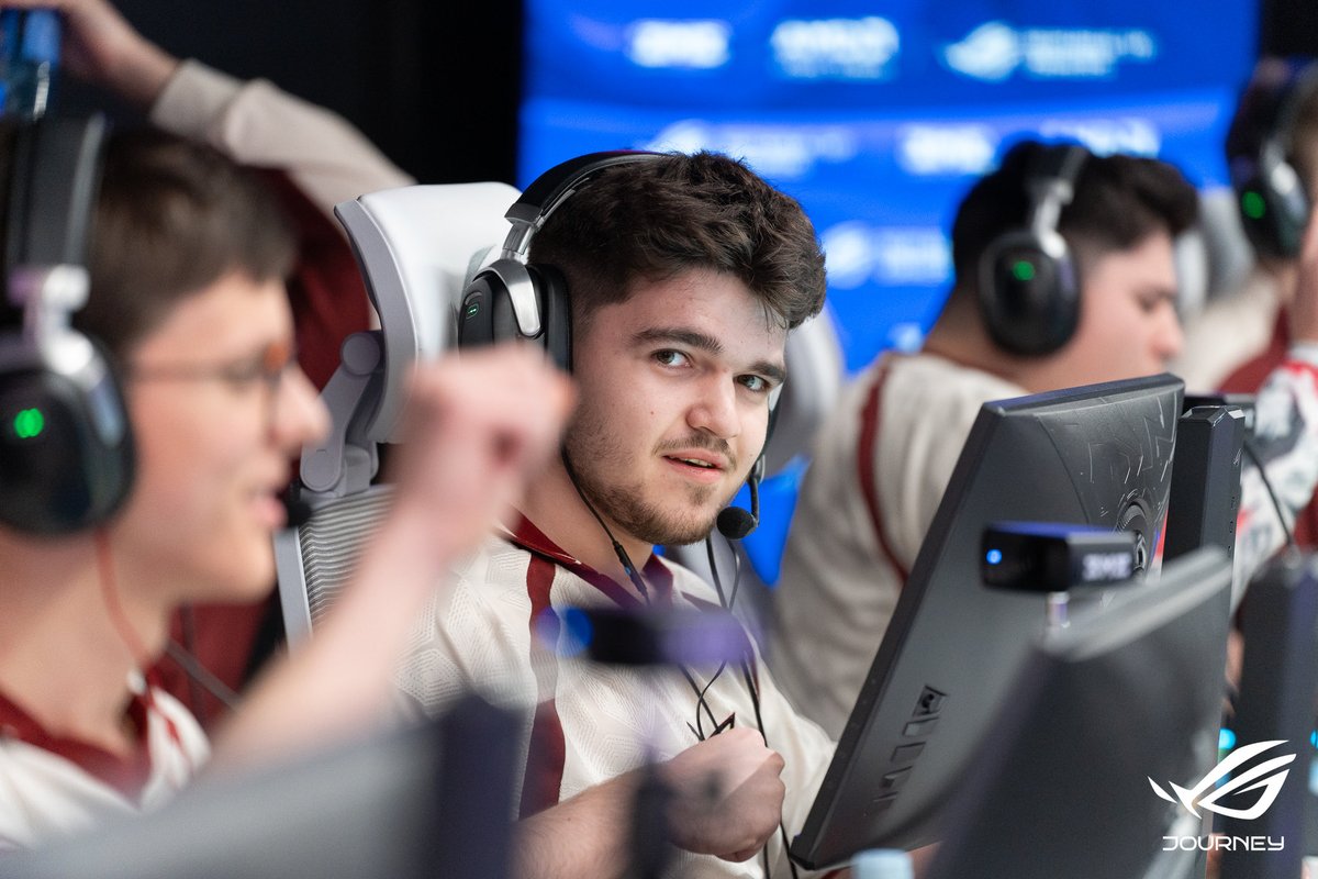 ROG JOURNEY tweet media