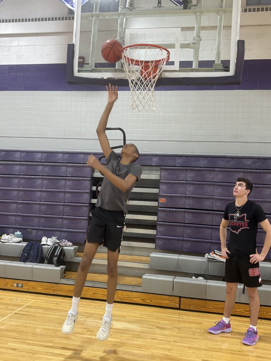 SFD Bball tweet media