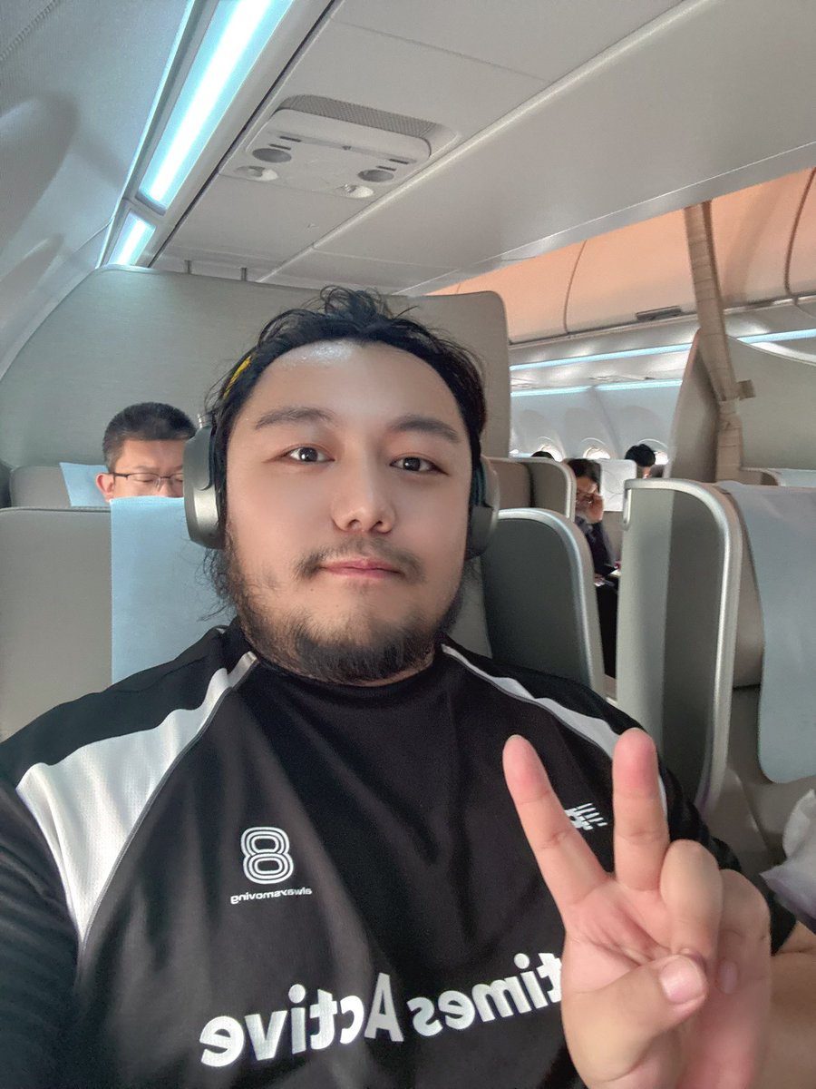 kennytsui(阴茎切除) tweet media