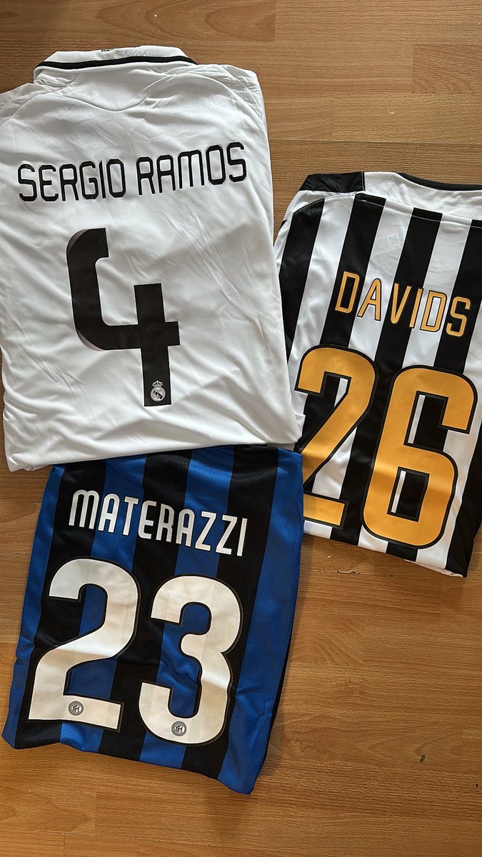 FuadCadani's tweet photo. Kits from the 2000’s will NEVER be topped… https://t.co/4zb3tXRAzt