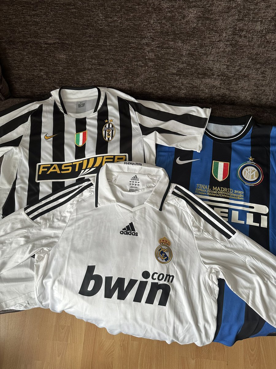 FuadCadani's tweet photo. Kits from the 2000’s will NEVER be topped… https://t.co/4zb3tXRAzt