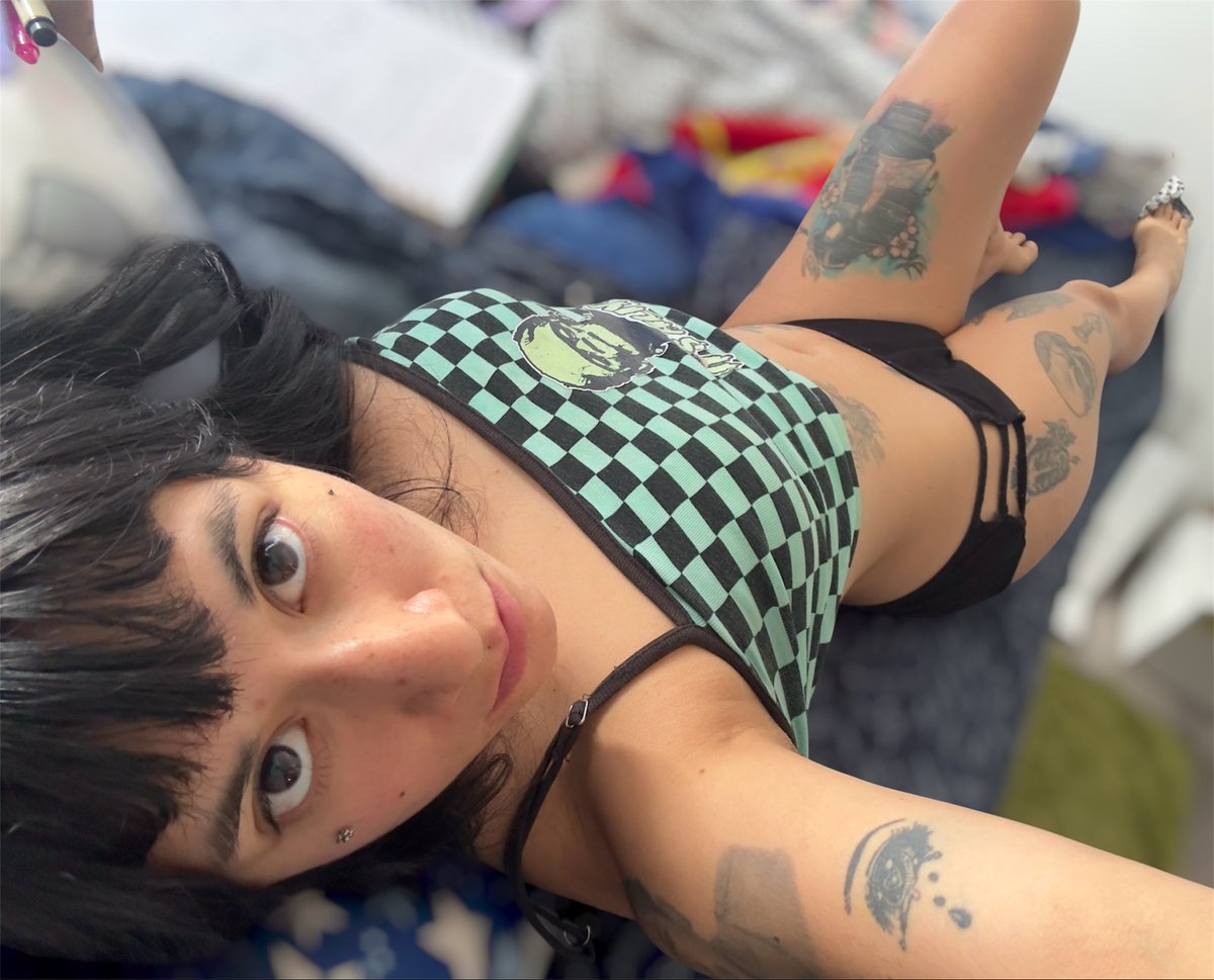 Momo Snnr tweet media