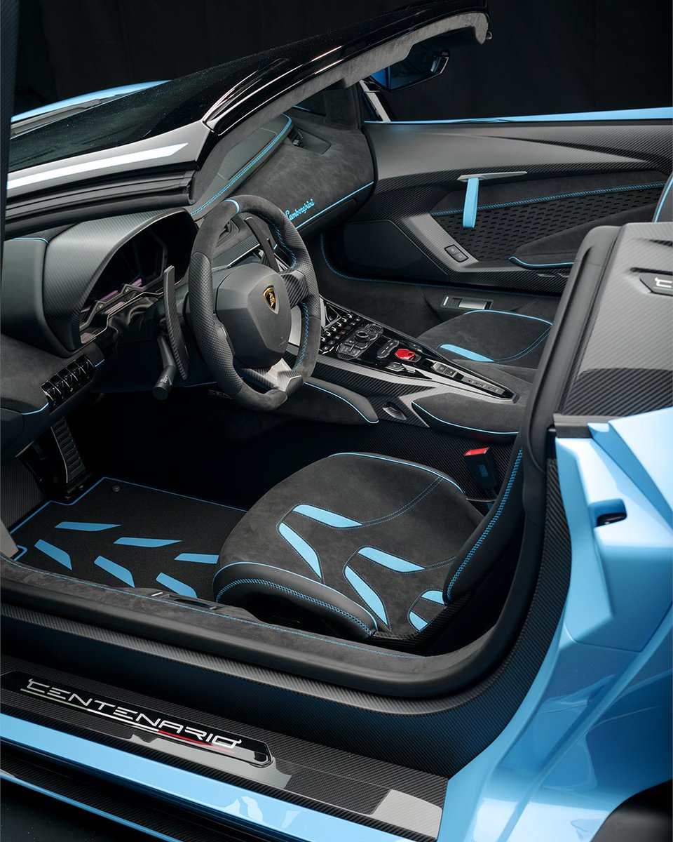 Lamborghini tweet media