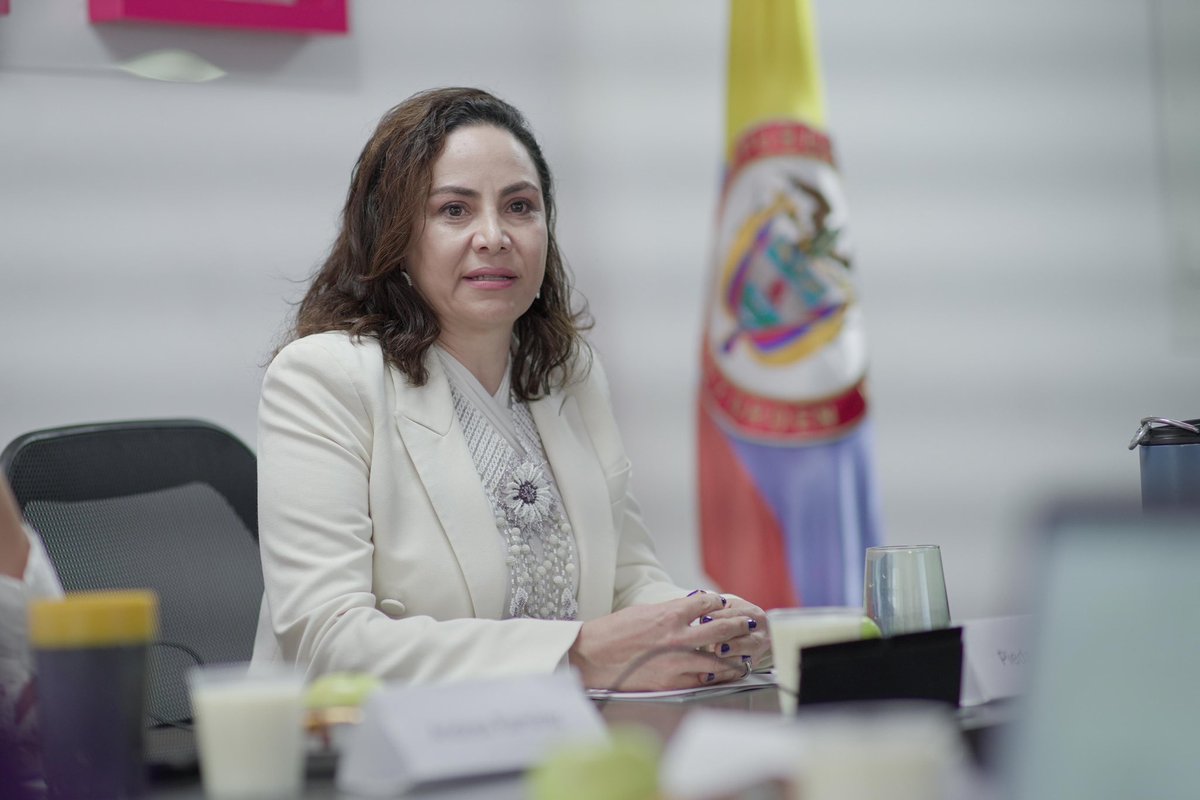 DANE_Colombia's tweet photo. Hoy se instaló la sesión de apertura del Consejo Asesor Técnico del Sistema Estadístico Nacional #CASEN 2026, con el liderazgo de la directora general del DANE, B. Piedad Urdinola (@Purdinola).
Un espacio para socializar el plan de trabajo del año, revisar avances del Plan Estadístico Nacional (PEN) y fortalecer la articulación del Sistema Estadístico Nacional.
