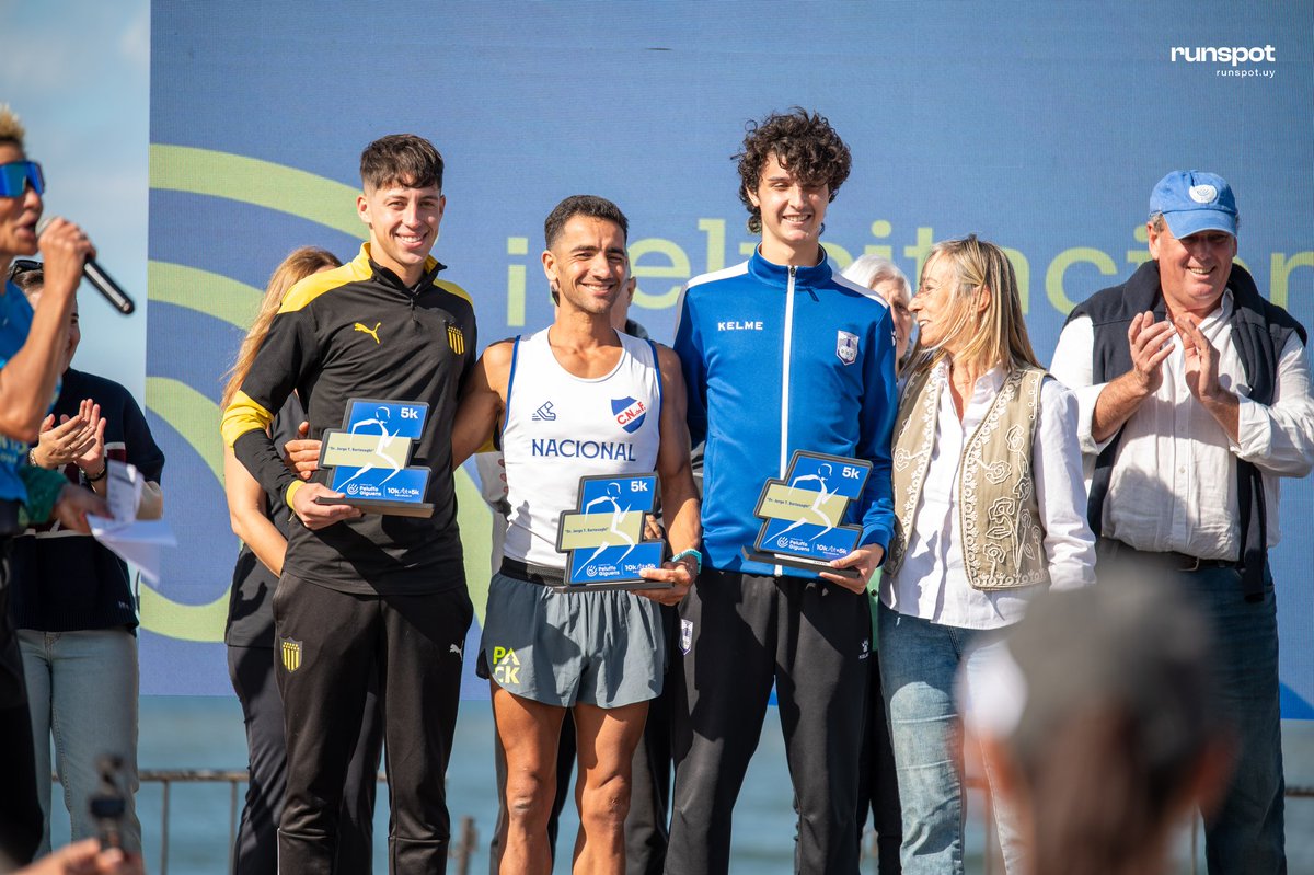 🏆 ¡GANADORES de la 5ª edición de la @peluffo_giguens! 🏆

Colaboramos y fuimos protagonistas de la carrera solidaria. Nicolás Espinosa ganó la carrera oficial, última del Apertura 10k de <a href="/AtletismoCAU/">Atletismo CAU</a>, seguido por Bruno Cabana en tercer lugar, mientras que Luis Acosta ganó la 5k