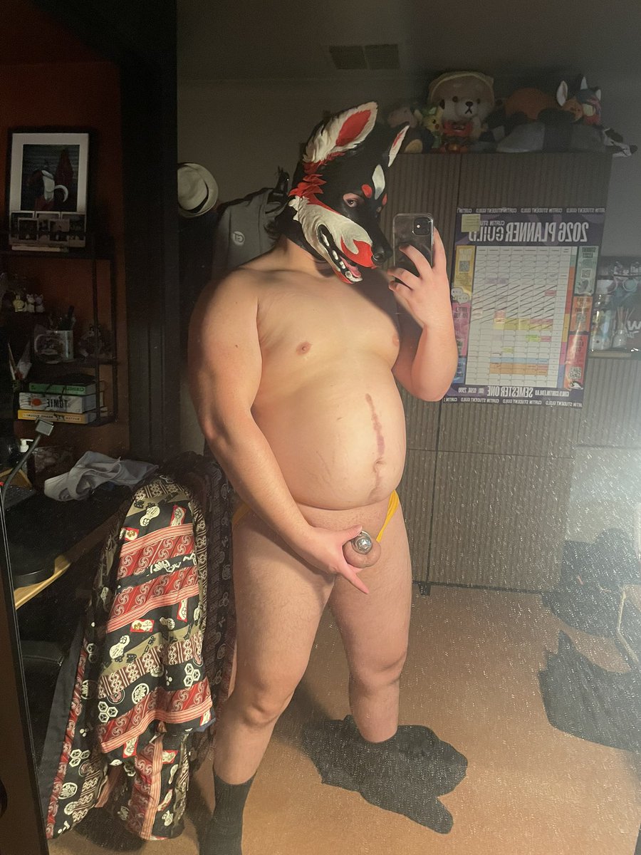 RaccDogDakarah's tweet photo. Just been feeling confident lately.

Happy #TummyTuesday 

#gaybear #chastitycage #gaypup https://t.co/HRvoMt871P