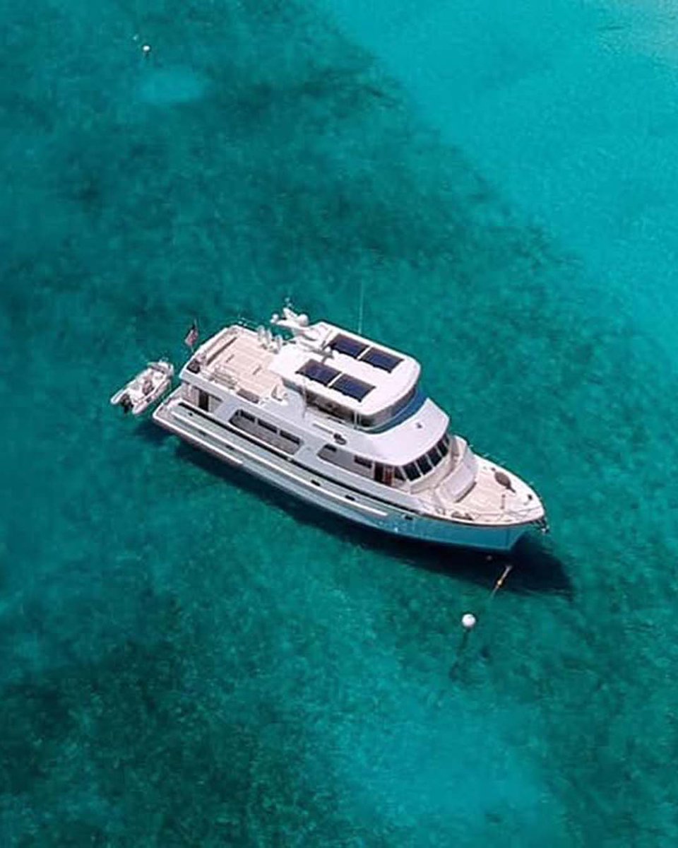 Outerreefyachts's tweet image. 25 years of turning dreams into destinations.

#OuterReefYachts #DreamToDestination #Anniversary