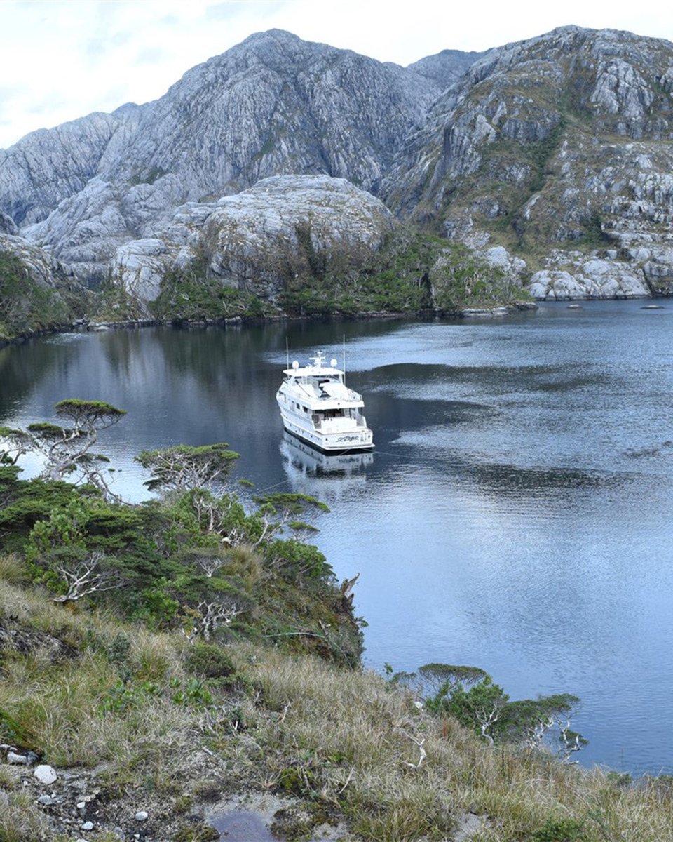 Outerreefyachts's tweet image. 25 years of turning dreams into destinations.

#OuterReefYachts #DreamToDestination #Anniversary