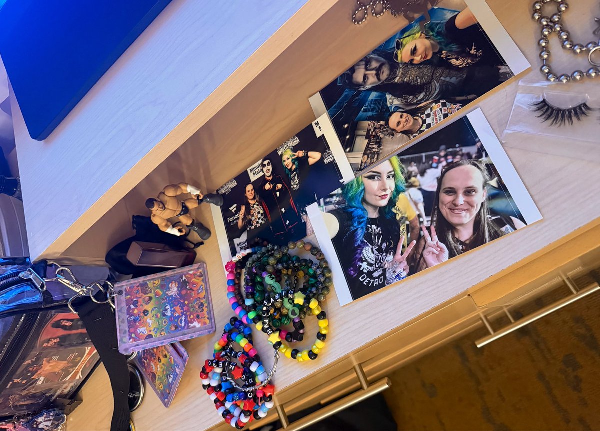 kitty! 💚 tweet media