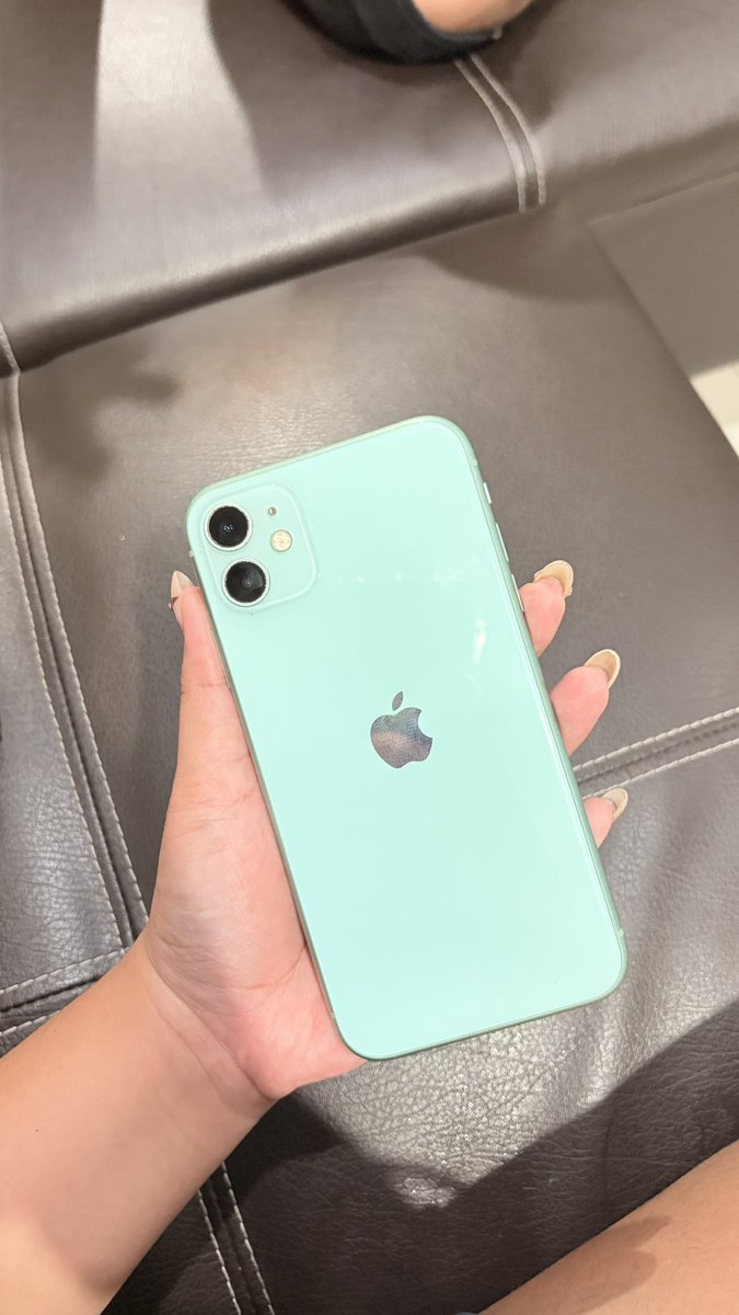 sundaemood's tweet photo. ส่งต่อ iphone 11 64gb ราคา 2,000฿ ขายตามสภาพเครื่อง นัดรับได้ตามรฟฟ.สีชมพูค่ะ
- หน้าจอมีรอยตามภาพนะคะขอคนรับได้ค่ะ
- แบตเตอรี่พึ่งเปลี่ยนไปเมื่อปีที่แล้ว (แบตไม่แท้นะคะ)
- touch screen หน้าจอได้ปกติ
- กล้องหน้า-หลัง, face id ได้ปกติ #ส่งต่อไอโฟน #ส่งต่อไอโฟนมือสอง https://t.co/9ll8GDCmsX
