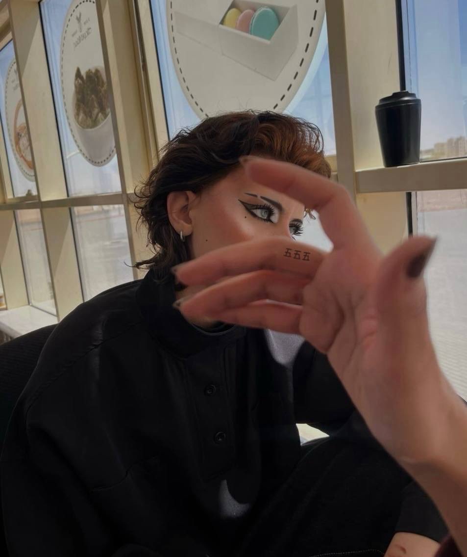 五五五 (@ziirql) on Twitter photo 