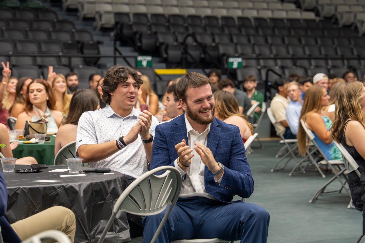 StetsonHatters's tweet photo. 𝗛𝗼𝗻𝗼𝗿𝗶𝗻𝗴 𝗲𝘅𝗰𝗲𝗹𝗹𝗲𝗻𝗰𝗲 𝗼𝗻 𝗮𝗻𝗱 𝗼𝗳𝗳 𝘁𝗵𝗲 𝗳𝗶𝗲𝗹𝗱.

The 2026 Hattemy Awards celebrated the hard work, dedication, and success of Stetson’s student-athletes throughout the year.

#GoHatters | @Stetson_SAAC https://t.co/9Ddvu7dHwb