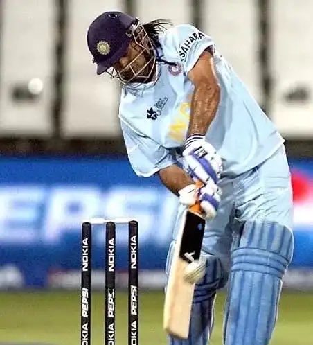 Liam Livingstone tweet media