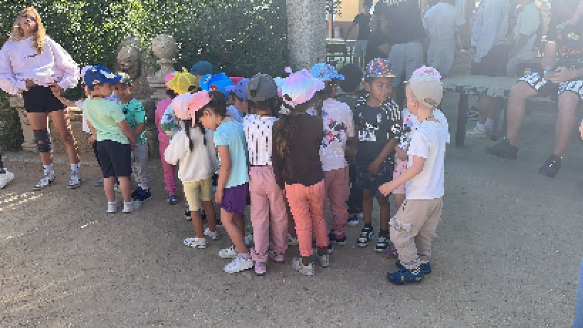Vaya día #primavera en la <a href="/Granja_Palomar/">Granja El Palomar</a>  con nuestras clases de 4 años.
Lo han pasado genial en un día fantástico.
Enhorabuena.
#excursiones
#educacioninfantil
#somosdelquevedo