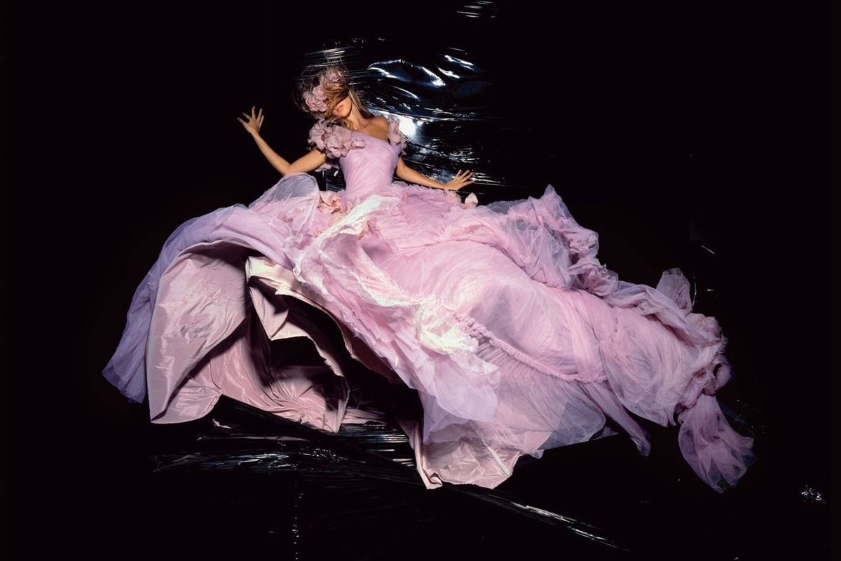 PinkRunwayDiary tweet media