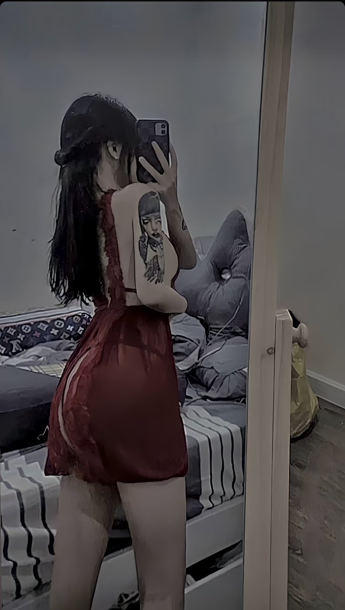 Yến Nhi tweet media