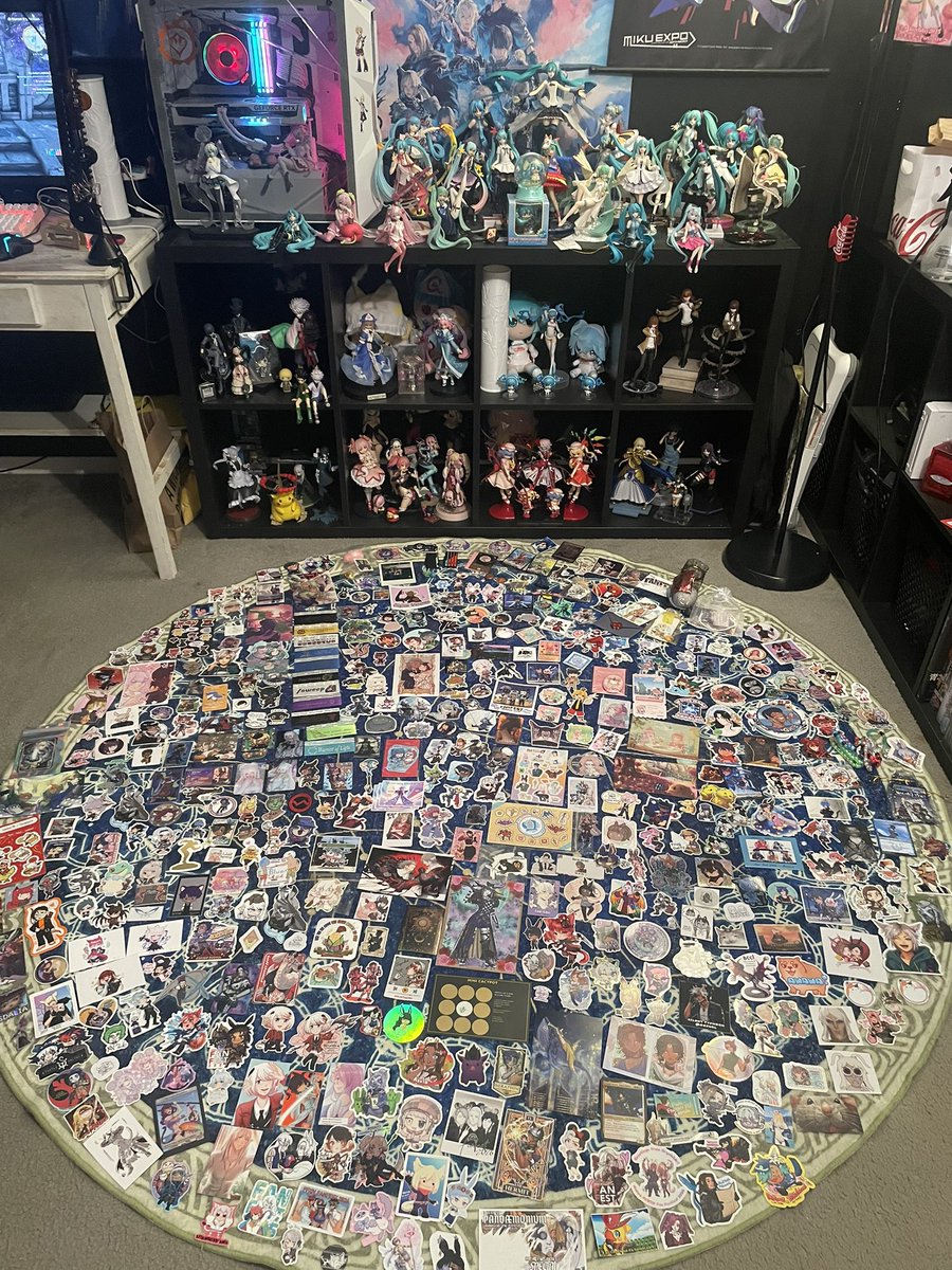 emu @ post FFXIV depression, Miku Expo NJ 2026 tweet media