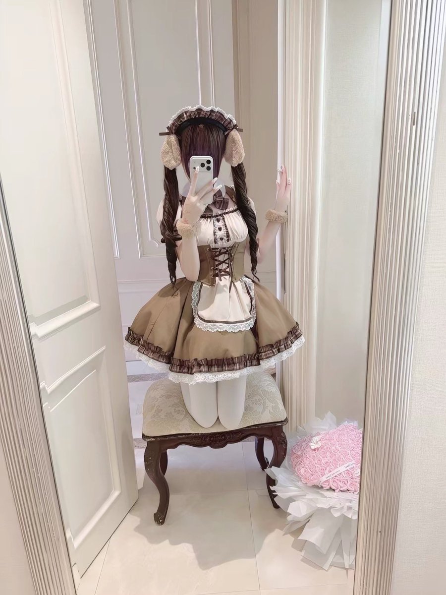 深 tweet media