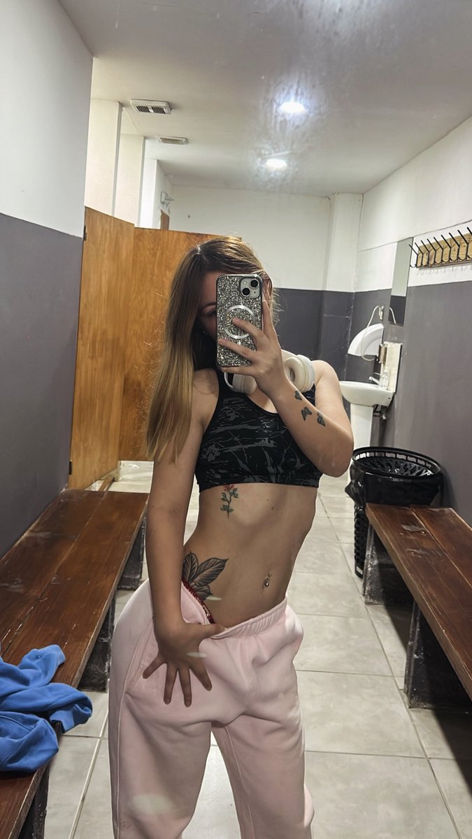 Florcita🦋 tweet media