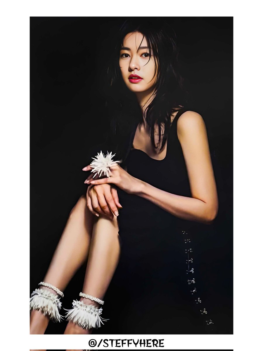 Stuffywrites's tweet photo. Pretty Somin!❤️✨
#JungSoMin #정소민 https://t.co/B9mqiVcNf0