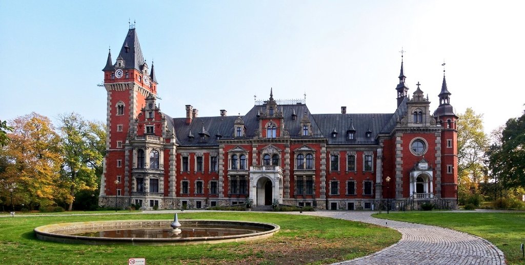 Fana43124688's tweet image. Where to spend the 2026 May long weekend in the Silesian Voivodeship? Here are the top 10 attractions in the region worth visiting.
#Poland #Silesia 
⬇️
dziennikzachodni.pl/gdzie-na-majow…