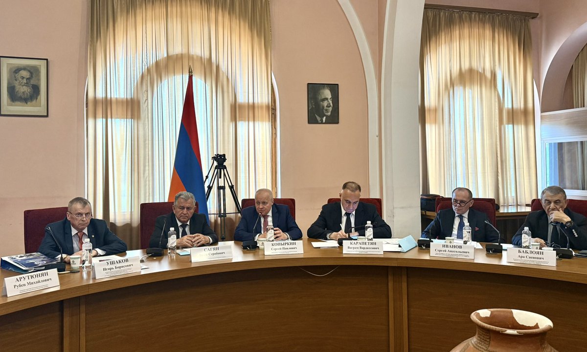 Посольство России в Армении 🇷🇺🇦🇲 tweet media