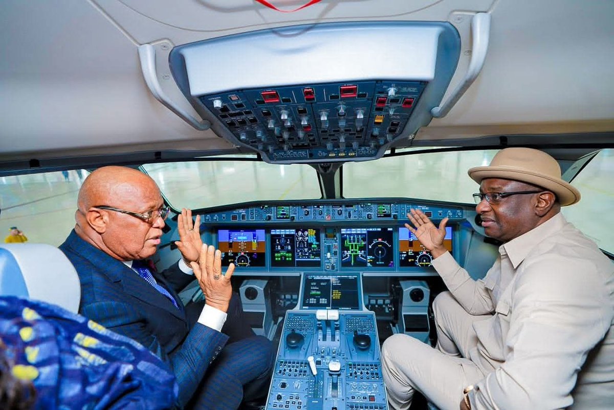 donald_robertb's tweet photo. Imagine say airport for Uyo fit process over 1 million passengers every year and now don open international lane. This one na cruise plus business move. #UyoToAccra https://t.co/nukoGRXjZl