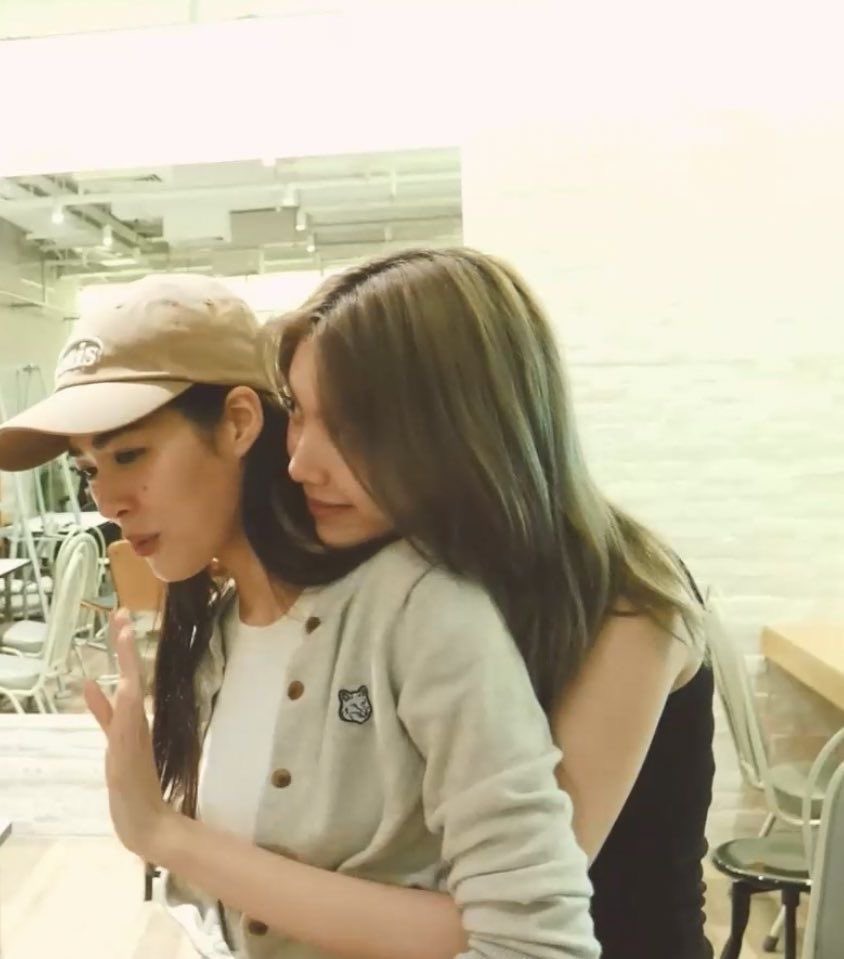 ̶L̶o̶n̶d̶o̶n̶. ˚◞⌇·˚ tweet media
