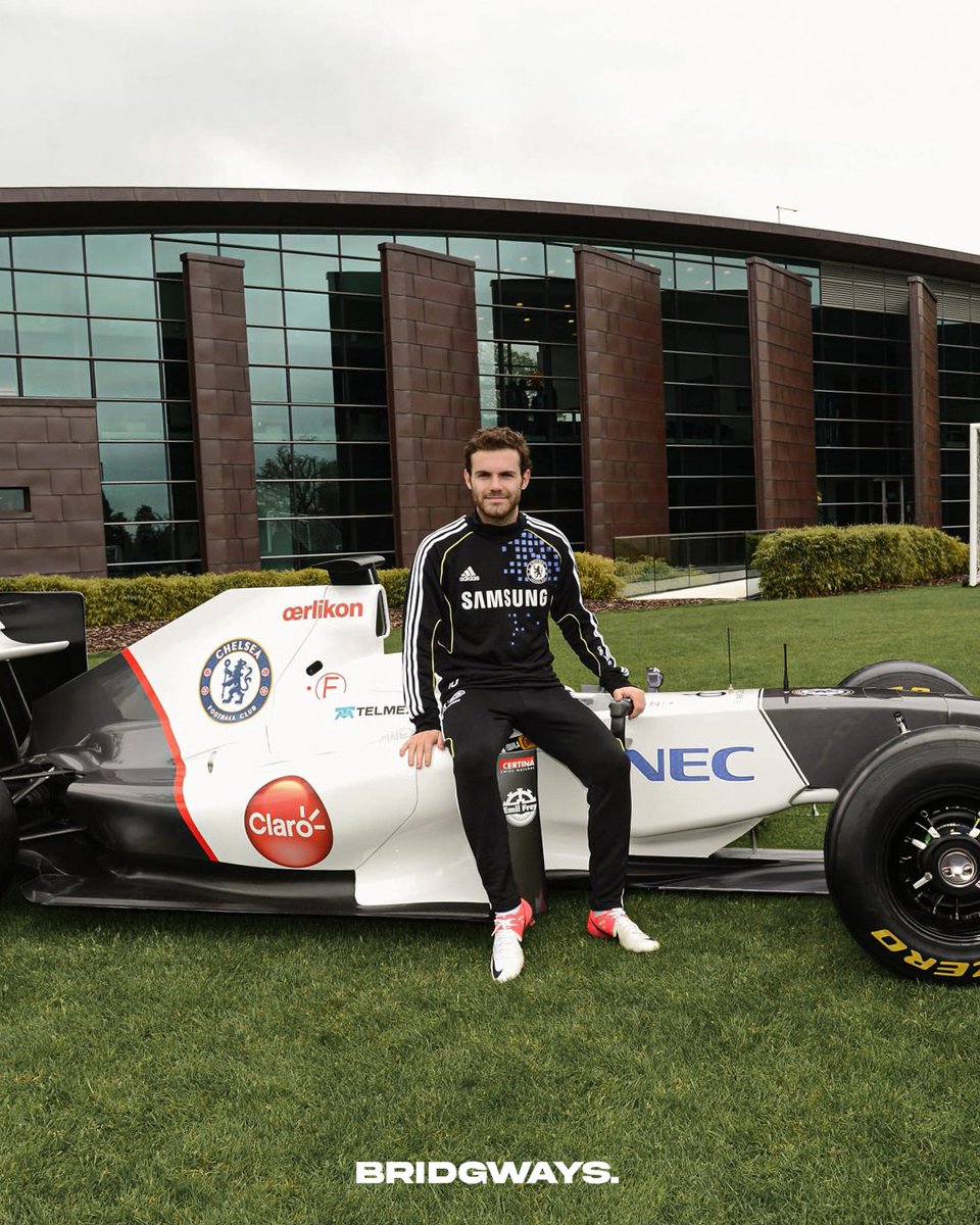 Bridgways's tweet photo. Happy birthday to our Spanish magician, Juan Mata.

2012 🏅 FA Cup
2012 🏅 UEFA Champions League
2013 🏅 UEFA Europa League

Still one of my favorite players. 👏 https://t.co/4799o0SLkR