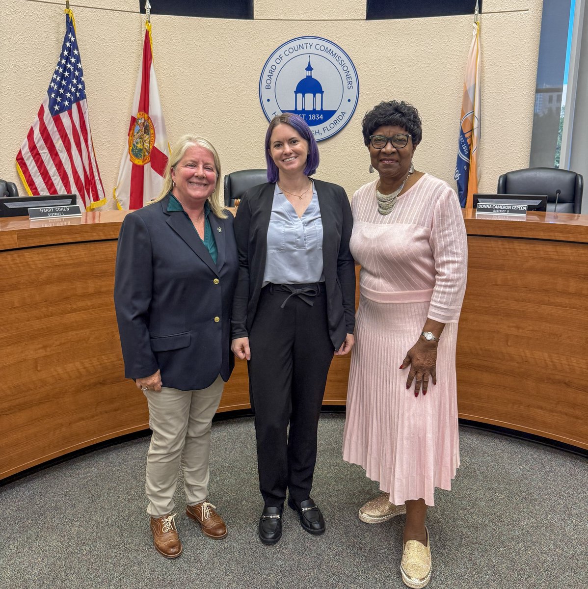 EPCHC's tweet photo. We welcomed @USouthFlorida speakers to our April 16 EPC Meeting, covering a Pollution Recovery Fund project in McKay Bay, microplastics in Tampa Bay, and the Community Air Monitoring Network. Thank you to our presenters! Go Bulls!
Watch: https://t.co/OdnkH4rjr1 https://t.co/MCcfaiSu2k