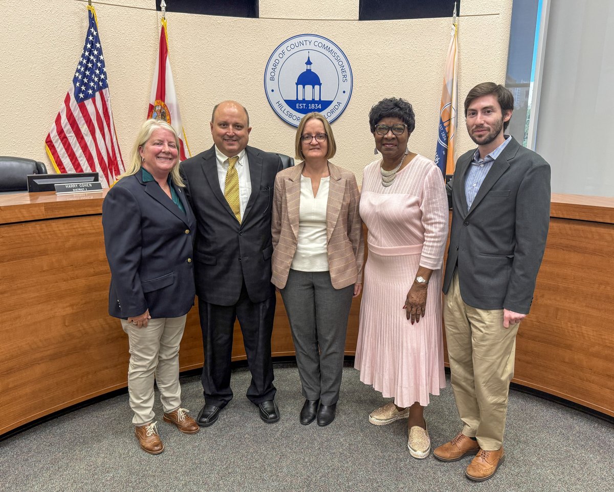 EPCHC's tweet photo. We welcomed @USouthFlorida speakers to our April 16 EPC Meeting, covering a Pollution Recovery Fund project in McKay Bay, microplastics in Tampa Bay, and the Community Air Monitoring Network. Thank you to our presenters! Go Bulls!
Watch: https://t.co/OdnkH4rjr1 https://t.co/MCcfaiSu2k