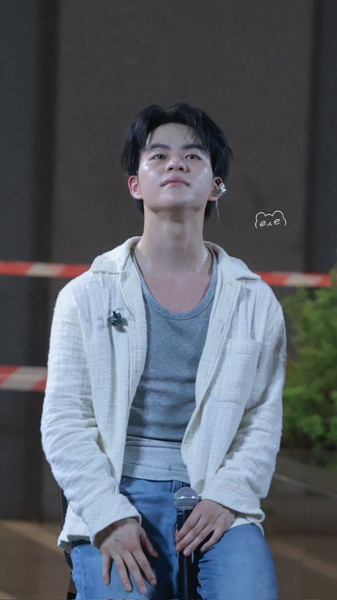 ʕｅ ㅅ ｅʔ 🐾✨ tweet media