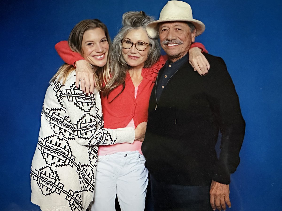 Katee Sackhoff tweet media