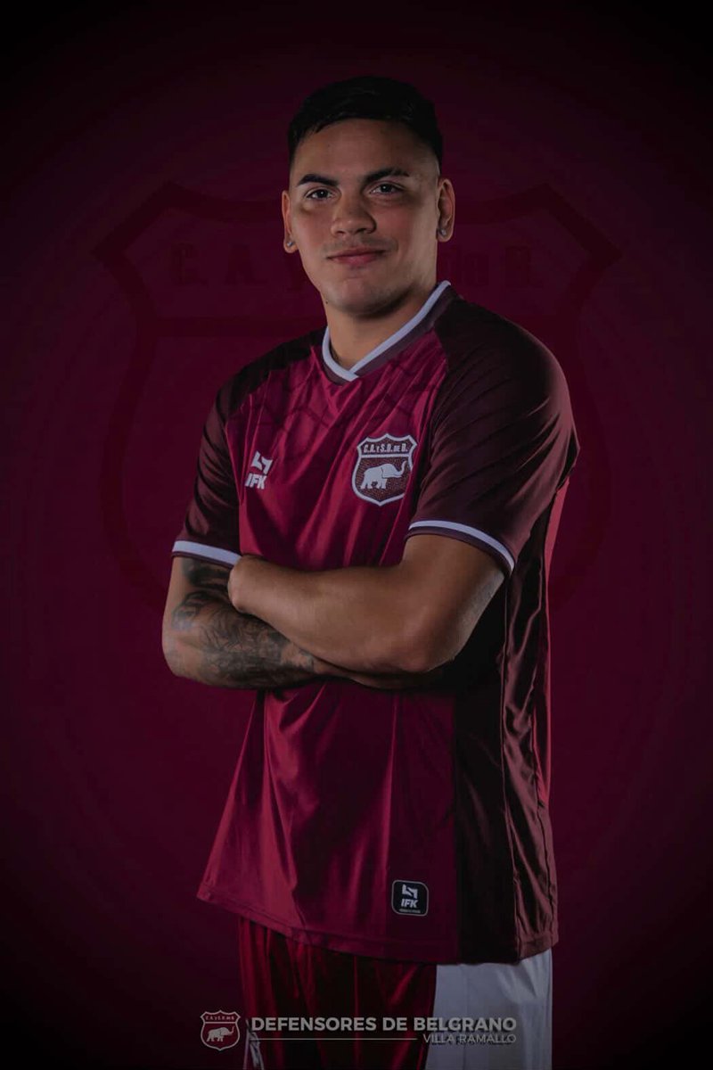 InteriorFut's tweet photo. #FederalA

EL GOLEADOR DEL TORNEO AÚN MANDA COMO GRANATE Y ELEFANTE 🇱🇻⚽️🥇🐘

Enzo Luna (@defensoresvrllo) anotó otro tanto en el triunfo por 2-0 frente Sportivo Las Parejas para erigirse con 5️⃣ goles como el máximo y único artillero del certamen en 6 PJ. https://t.co/95W3xBMdKF