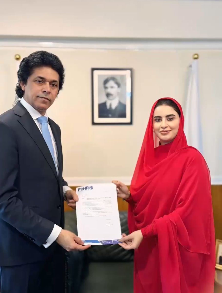 PIHRO1's tweet image. Welcome Afnan Khan to PIHRO as ED, Human Rights! Wishing you a remarkable journey in promoting and protecting human rights and in shaping a positive, soft image of Pakistan on the international stage. 🇵🇰

#Welcome #PIHRO #HumanRights #Pakistan #Leadership #InternationalRelations